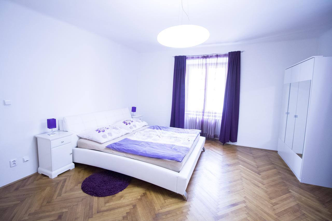Apartments Old Town Square 27 Prag Exterior foto